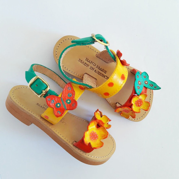 Παιδικά σανδάλια "Summer flowers"!