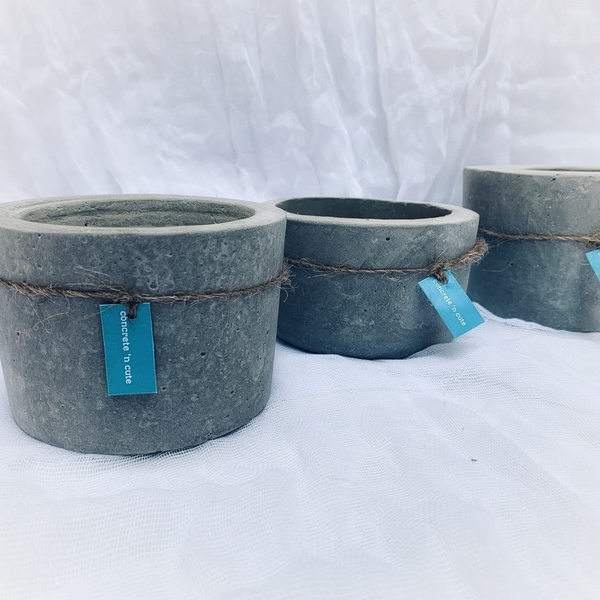 concrete pot small