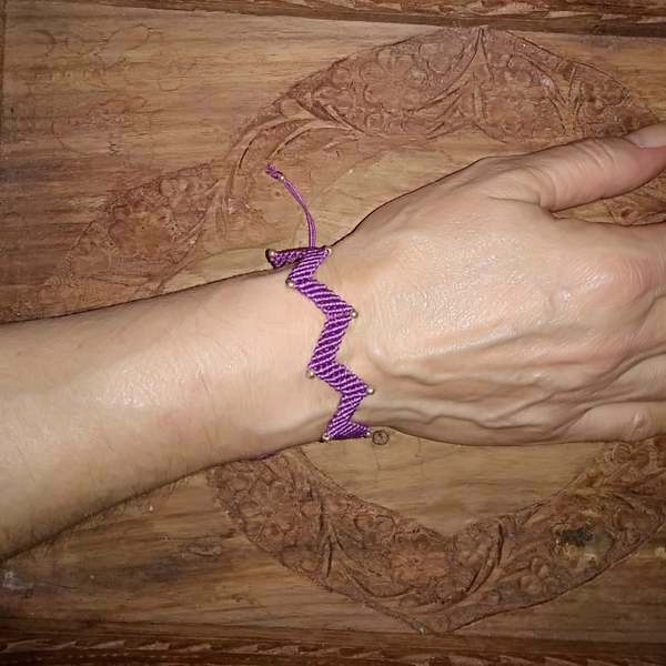Βραχιόλι γυναικείο Μωβ Micro Macrame ζιγκ ζαγκ Boho