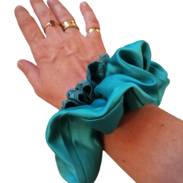 Σετ Λαστιχάκια Μαλλιων Υφασματινα Scrunchies!